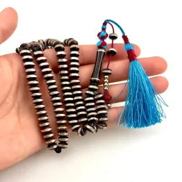 كوك طبيعي مطعم بالفضه 